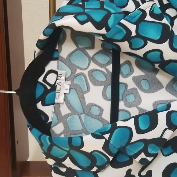 Multicolored printed blouse - Picture 2 of 3